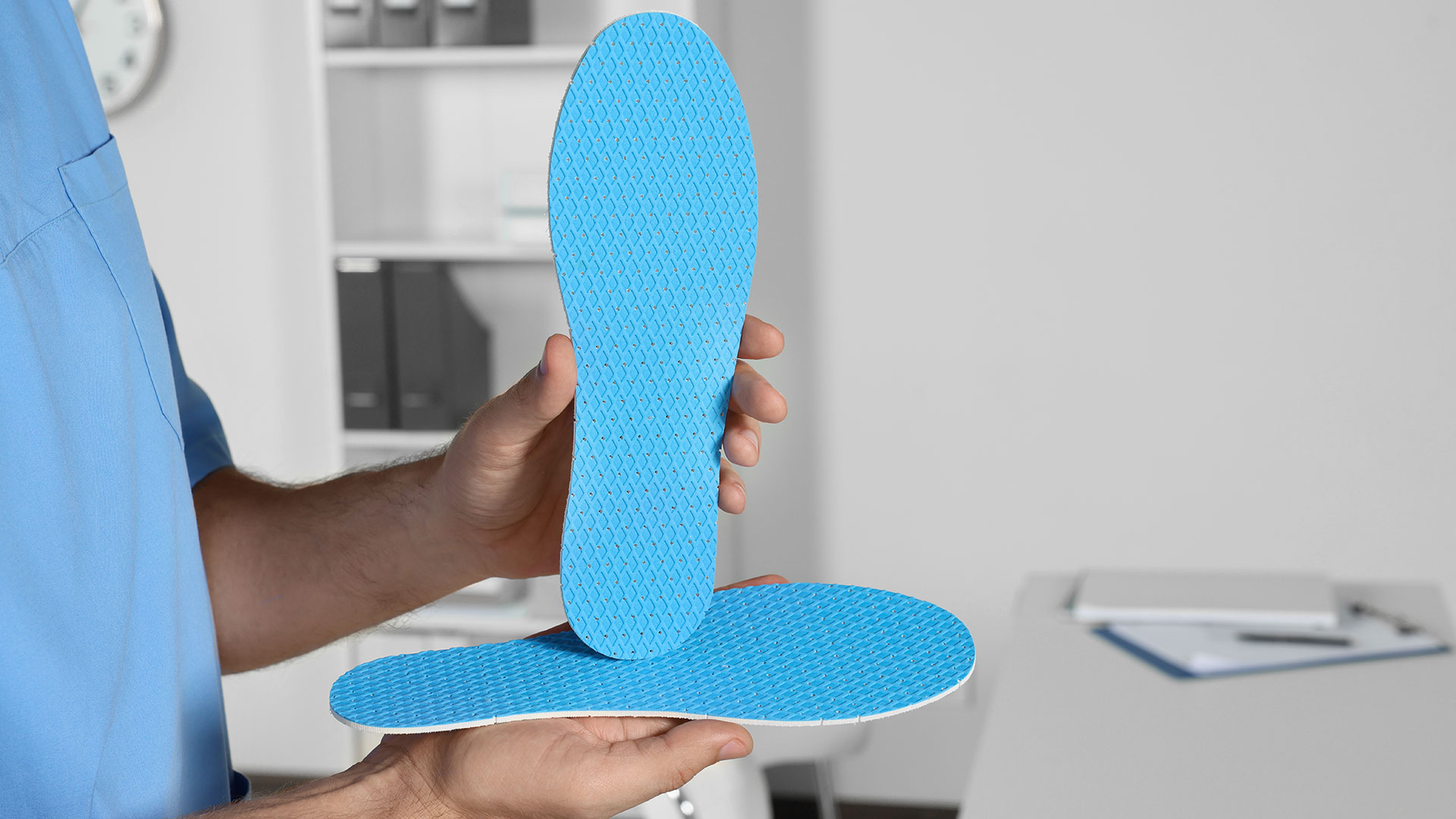 Custom Orthotics vs. Store-Bought Insoles: Which Is Right for You?